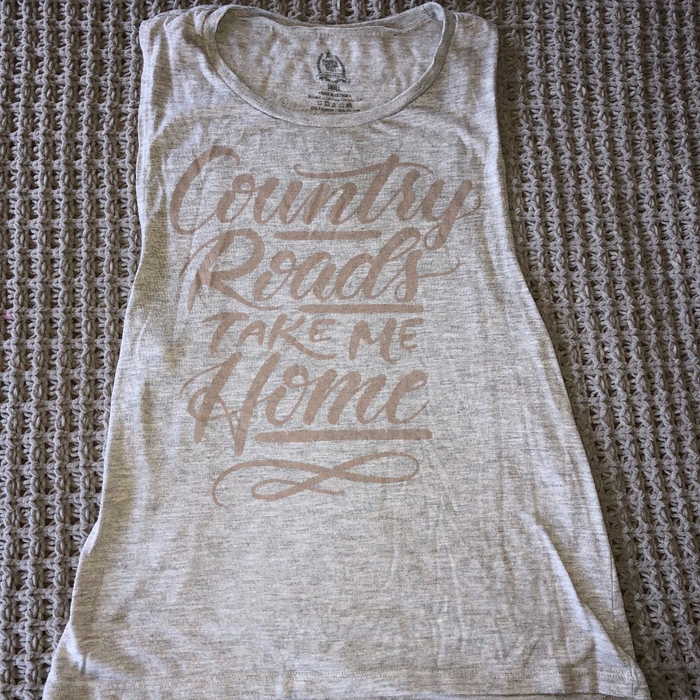 Country Roads Flowy Gray Tank